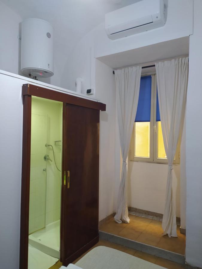 Monolocale Bed and Breakfast Neapel Exteriör bild